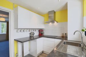 KITCHEN- click for photo gallery